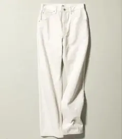 試着のみ着用　M UNIQLO U ストレートデニム ホワイトのサムネイル