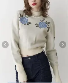 新品　jouetieローズジャガードロゴニット　アイボリー