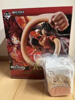 ワンピースカードゲーム一番くじ　A賞　フィギュア　E賞　カードケース