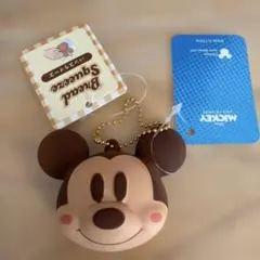 ミッキーマウス Bread Squeeze キーホルダー　スクイーズ