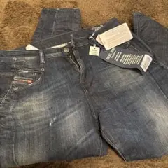 Item thumbnail for item 3aac09a9-2384-475a-a90c-3e7459c78465