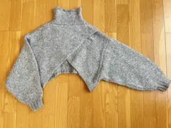 クロスオーバーハイネックニット F