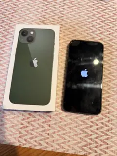 【人気色】iPhone13 グリーン 128GB｜箱・Lightningケーブル 人気色】iPhone13 グリーン 128GB｜箱・Lightningケーブル - メルカリ