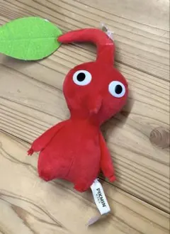 赤ピクミン　ぬいぐるみ　三英貿易　ピクミン