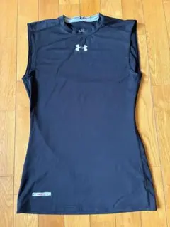 Under Armour HeatGear ノースリーブインナー黒