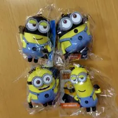 ミニオン　シリコンフィギュアキーホルダー　４個セット