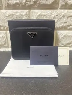 PRADA ブラック 二つ折り財布