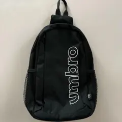 UMBRO ボディバッグ　黒