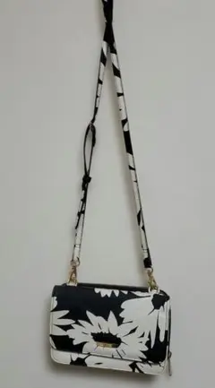 財布ショルダーバッグ