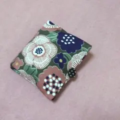 ハンカチに見える☆北欧風花柄ティッシュケース サニタリーケース ボタニカル