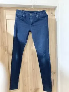 UNIQLO ユニクロ　スキニージーンズ