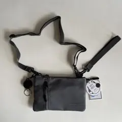 サコッシュ ショルダーバッグ キーリール付き