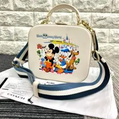 未使用COACHコーチワールド50周年ディズニーショルダーバック