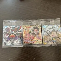 ワンピース 大海賊 ウエハースsec五老星 ルフィ&モモの助 トラファルガーロー