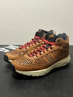 nike LUNAR LDV TRAIL MID acgのサムネイル
