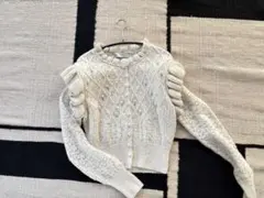 【ZARA】アイボリー フリル付きニットカーディガン M