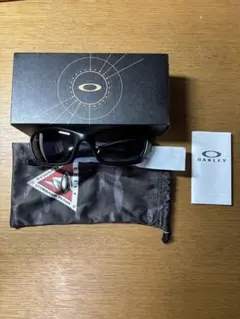 IO着用　OAKLEY STRAIGHT JACKET