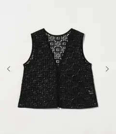 ブラックレース編みノースリーブベスト　フリーサイズ
