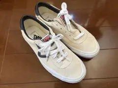 VAULT by VANS(バンズ) スエードスニーカー　25.5cmのサムネイル