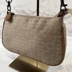 ほぼ未使用品 Etienne AIGNER エティエンヌアイグナー ハンドバッグのサムネイル