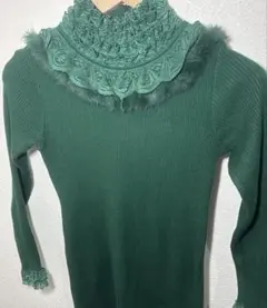 評価888セール⭐︎ トップス　タートルネック　フリル　ダークグリーン