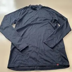 New Balance ブラック 長袖シャツ