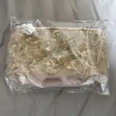 ジルスチュアート　ノベルティ　レースポーチ