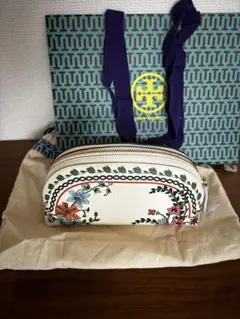 Tory Burch 花柄ポーチ