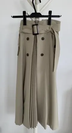 ベルト付フレアスカート