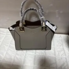 & chouette ショルダーバッグ ベージュ 最終値下げ！