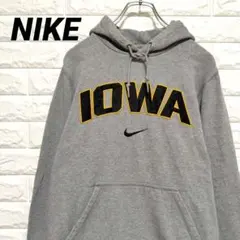 【NIKE】✔ ロゴスウェットパーカー グレー アイオワ US古着