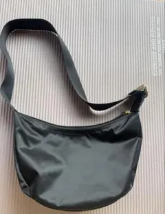 russet クラウズナイロンラウンドショルダーバッグ