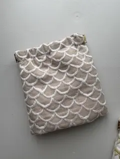 ミナペルホネン バネポーチ ポーチ ハンドメイド ベージュマーメイド
