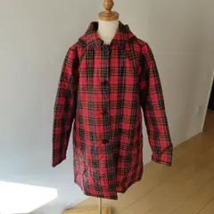アニエス・ベー　赤と黒のチェック柄フード付きコート