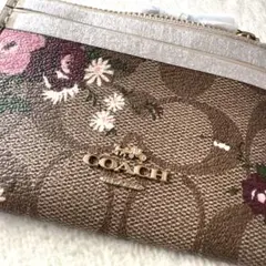 COACH コーチ　フローラル柄　花柄 カードケース・小銭入れ C4476