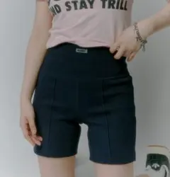 BLONDEY センターラインリブバイカーパンツ ハイウエストショートパンツ