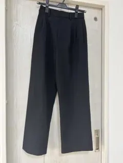 UNIQLO タックワイドパンツ ブラック