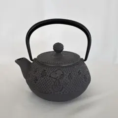 スヌーピー茶屋限定 南部鉄器の急須 & 急須敷き - メルカリ