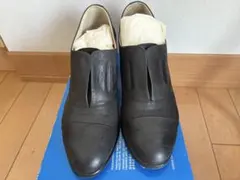 黒 レザーブーティ ヒールのサムネイル