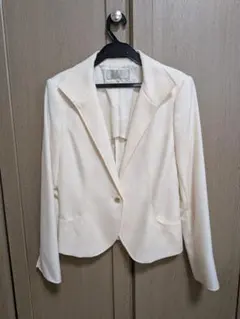 入学式　スーツ　 11号　白　ジャケット　スカート　ワンピース３点セット