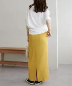 WEB限定 【Discoat】イエロー スリット入り ロングスカート