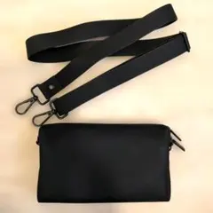 【新品未使用】無印良品 取り外し可能ショルダーストラップ付き ポーチ