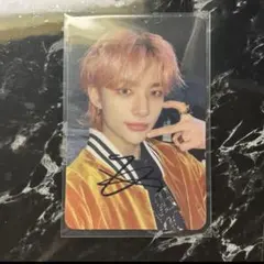 loona　直筆サイン入り　ポラロイド　ヒョンジン loona 直筆サイン入り ポラロイド ヒョンジン straykids