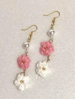 ハンドメイド フラワーピアス ピンク×ホワイト パール付き 可愛い 揺れる