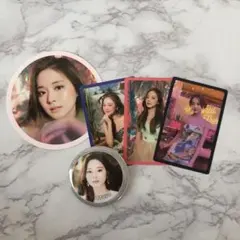 TWICE トレカ+缶バッチセット