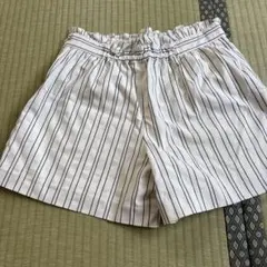 MISCH MASCH ストライプ柄 ショートパンツ 38のサムネイル