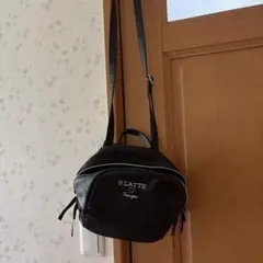 ピンクラテ　ショルダーのサムネイル