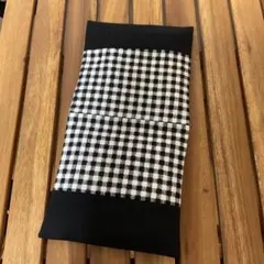 2064【2点100円、3点200円引き】ギンガムチェック柄サニタリーケース