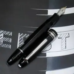 デルタ 万年筆 ローマインペリアル エボナイト軸 ブルーマーブル色 字