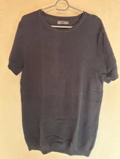 Bershka ニット系ブラックTシャツ Mのサムネイル